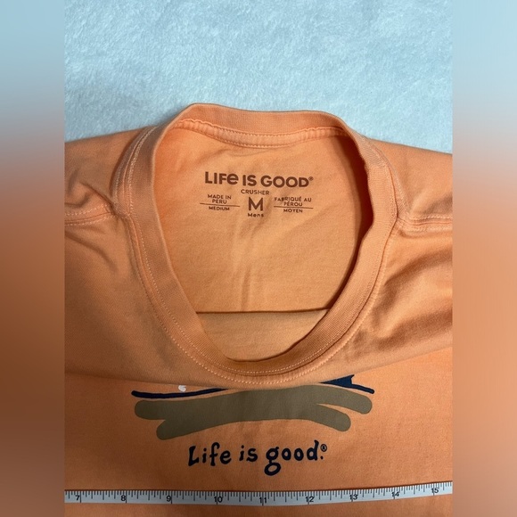 Life Is Good Size Men’s Medium Graphic Tshirt Orange/Coral - Picture 5 of 7